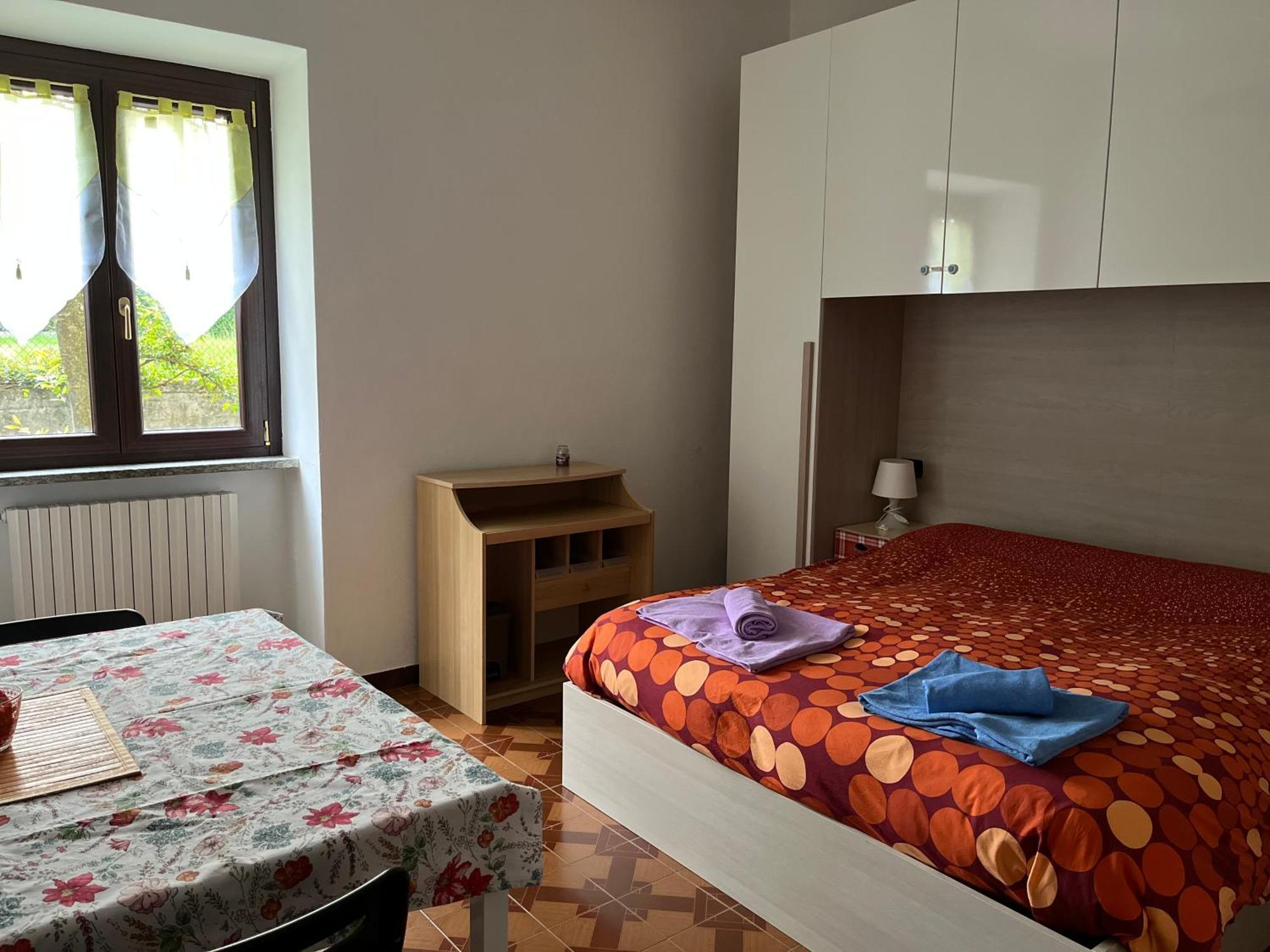 Il Cortile Como Single & Double Room In Apartment No Hotel المظهر الخارجي الصورة