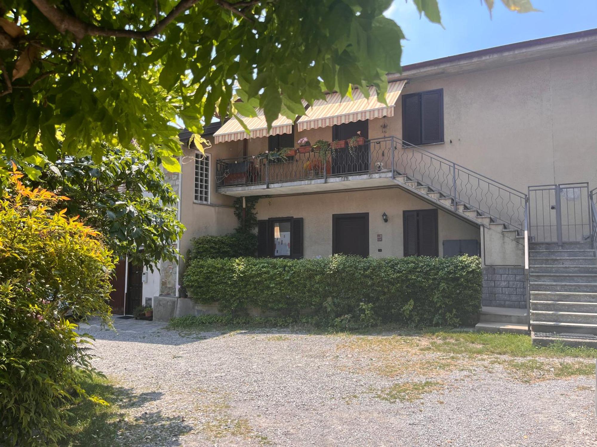 Il Cortile Como Single & Double Room In Apartment No Hotel المظهر الخارجي الصورة