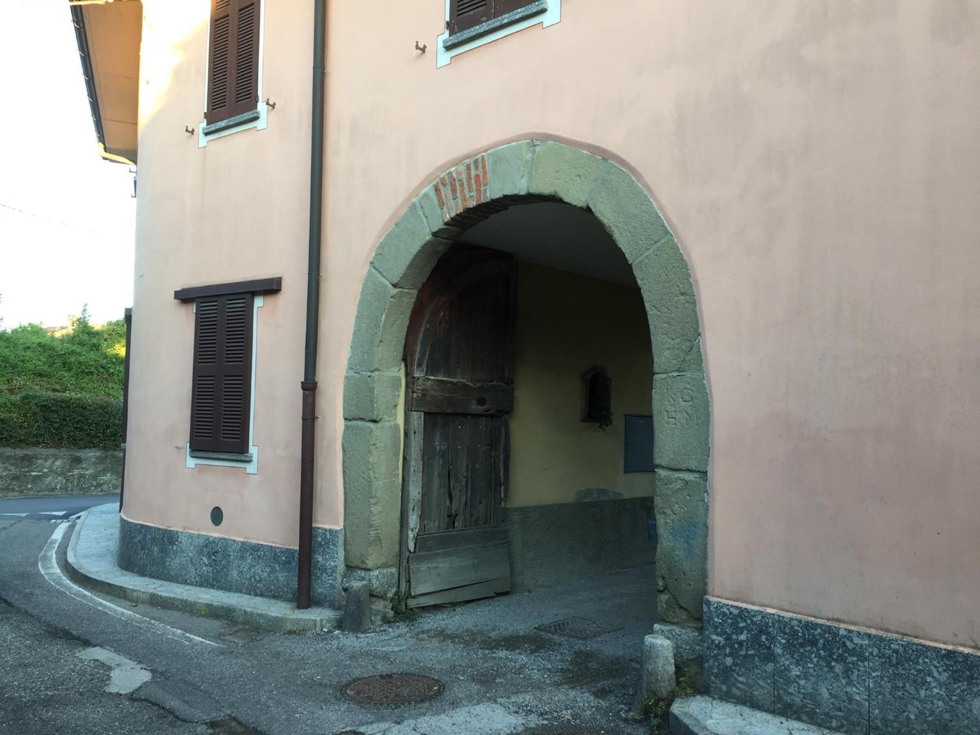 Il Cortile Como Single & Double Room In Apartment No Hotel المظهر الخارجي الصورة